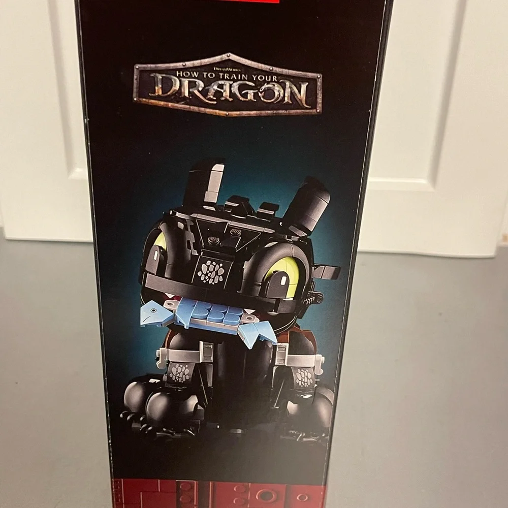 LEGO How to Train Toothless Dragon 10375 784Pcs 18+ NIB Sealed